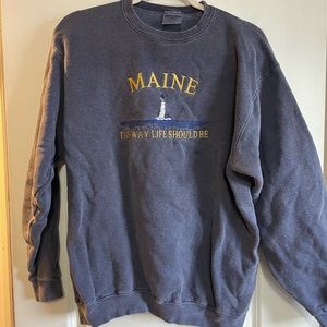 VINTAGE Style Comfort Colors Maine Travel Sweatshirt